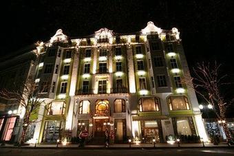 Grand Hotel London