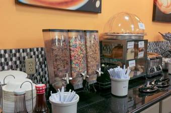 Motel Four Corners Inn