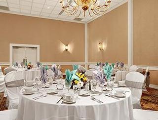 Hotel Days Inn State College