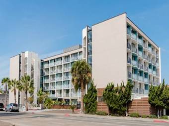 Best Western Yacht Harbor Hotel