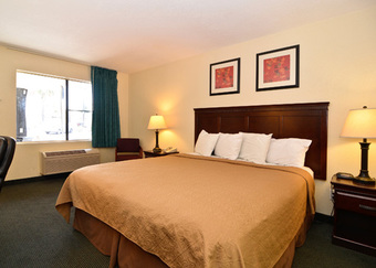 Hotel Quality Inn I-5 Naval Base