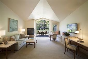 Hotel Quail Lodge & Golf Club