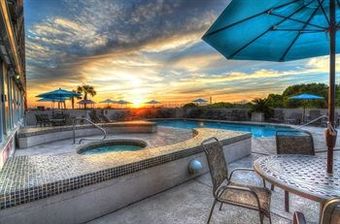 Hotel Shell Island Resort - All Oceanfront Suites