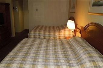 Hotel Rockville Centre Inn