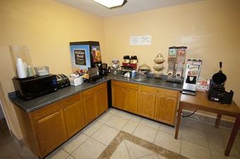 Hotel Regency Inn And Suites