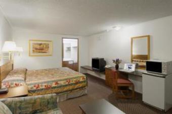 Motel Americas Best Value Inn Heath-newark
