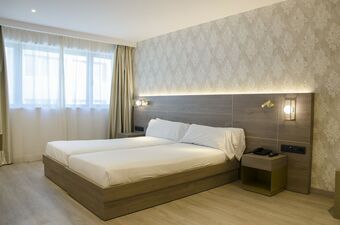 Grand Plaza Hotel & Wellness