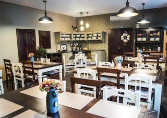 Hostal Kalv�n Restaurant & Pension