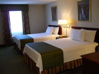 Hotel Ashton Inn & Suites