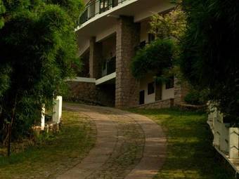 Hotel Ayur County Resort