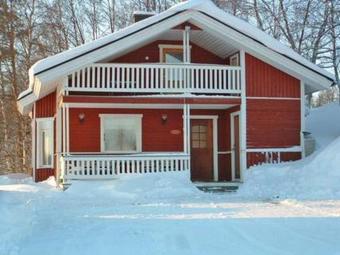 Holiday Home Pes�kolo