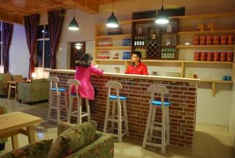 Albergue Wind's Guesthouse Of Lugu Hu