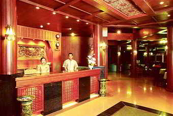 Hotel Baan Karonburi