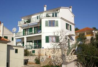 Apartment Jezera 796c