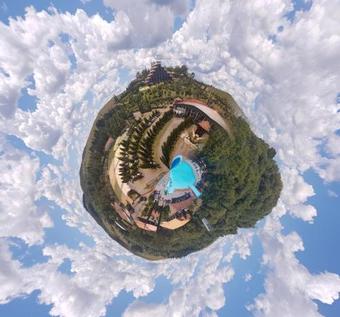 Hotel E Parque Das Tuias