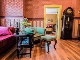 Heritage Apartment In Gernrode With Garden