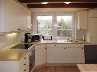Holiday Home Hus Achtern Diek (hor150)