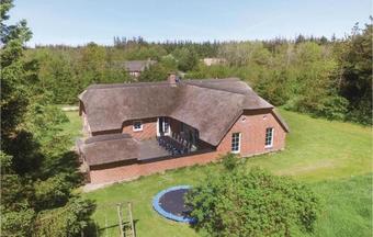 Holiday Home B�kbyvej