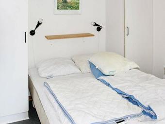 Three-bedroom Holiday Home In Juelsminde 1