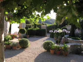 Villas Du Luberon - Mas Belle Source