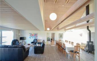 Holiday Home Glombak