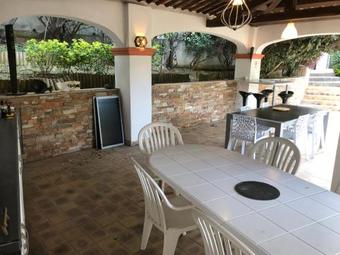 Hostal Villa Saint Jean