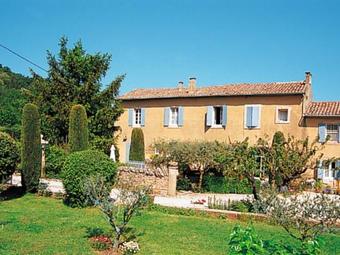 Holiday Home Les Vignes (mbe100)