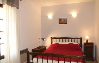 Holiday Home Montguers With A Fireplace 08