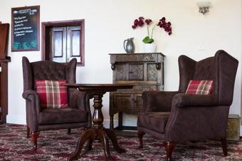 Blakeney Manor Hotel