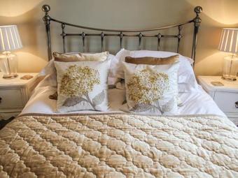 Geltsdale Garden Apartment