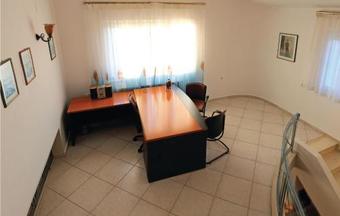 Four-bedroom Holiday Home In Skalani Heraklio