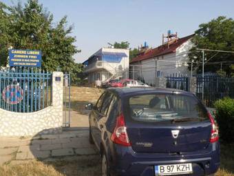 Hostal Tourist Paradis