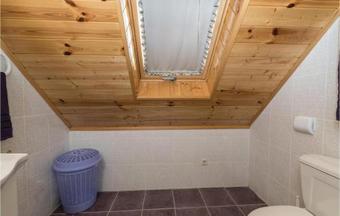 Four-bedroom Holiday Home In Velika Buna