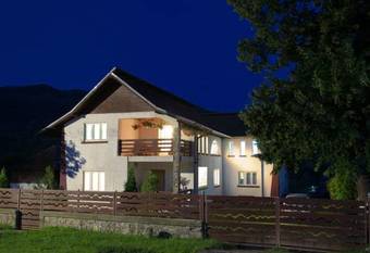 Hostal Rustic Argesean