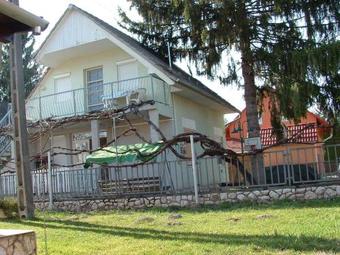 Apartamento N�meth Vend�gh�z Fadd-dombori
