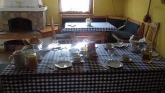 Hostal Burai Vend�gh�z