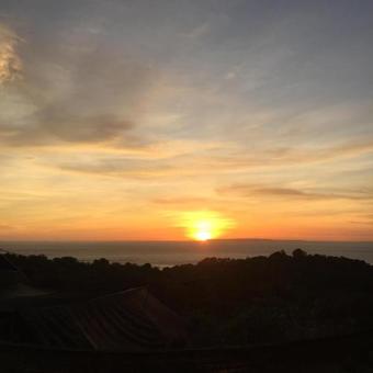 Hostal Broken Beach Villa