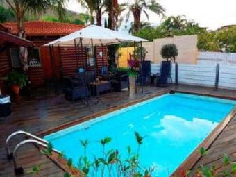 Hostal Guest Room Zimmer