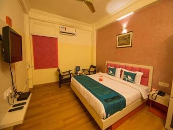 Oyo 2046 President Hotel