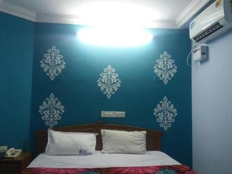 Bed & Breakfast Hotel Krishna Grandinn