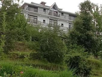 Lord Krishna Himalayan Hotel And Restaurant