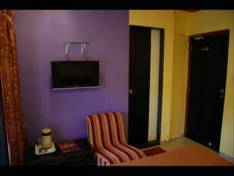 Hotel On Point Plaza