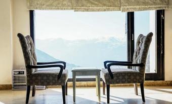 Hotel Patnitop Heights