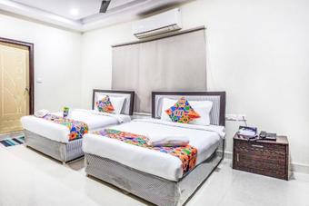 Hotel Fabexpress Snehitha Inn Mahanadu Road