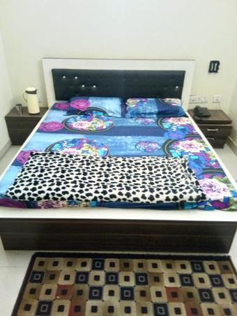 Hostal Holy Tripadviso?-javitri Bhawan