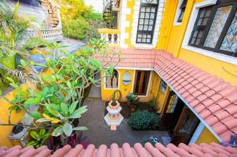 4bhk Luxurious Villa