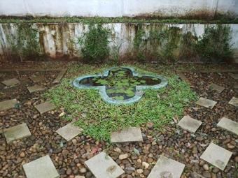 Hotel Mushroom Hut Resort