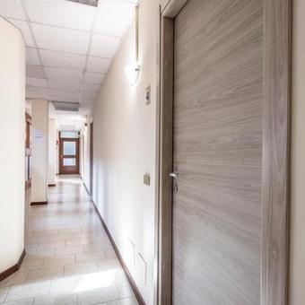 Cristal Lake B&B - Foresteria Lombarda