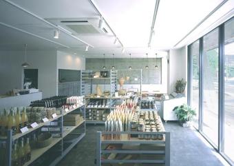 Iwashi Building Hostel