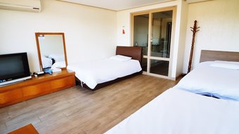 Enpa Jeju Hotel